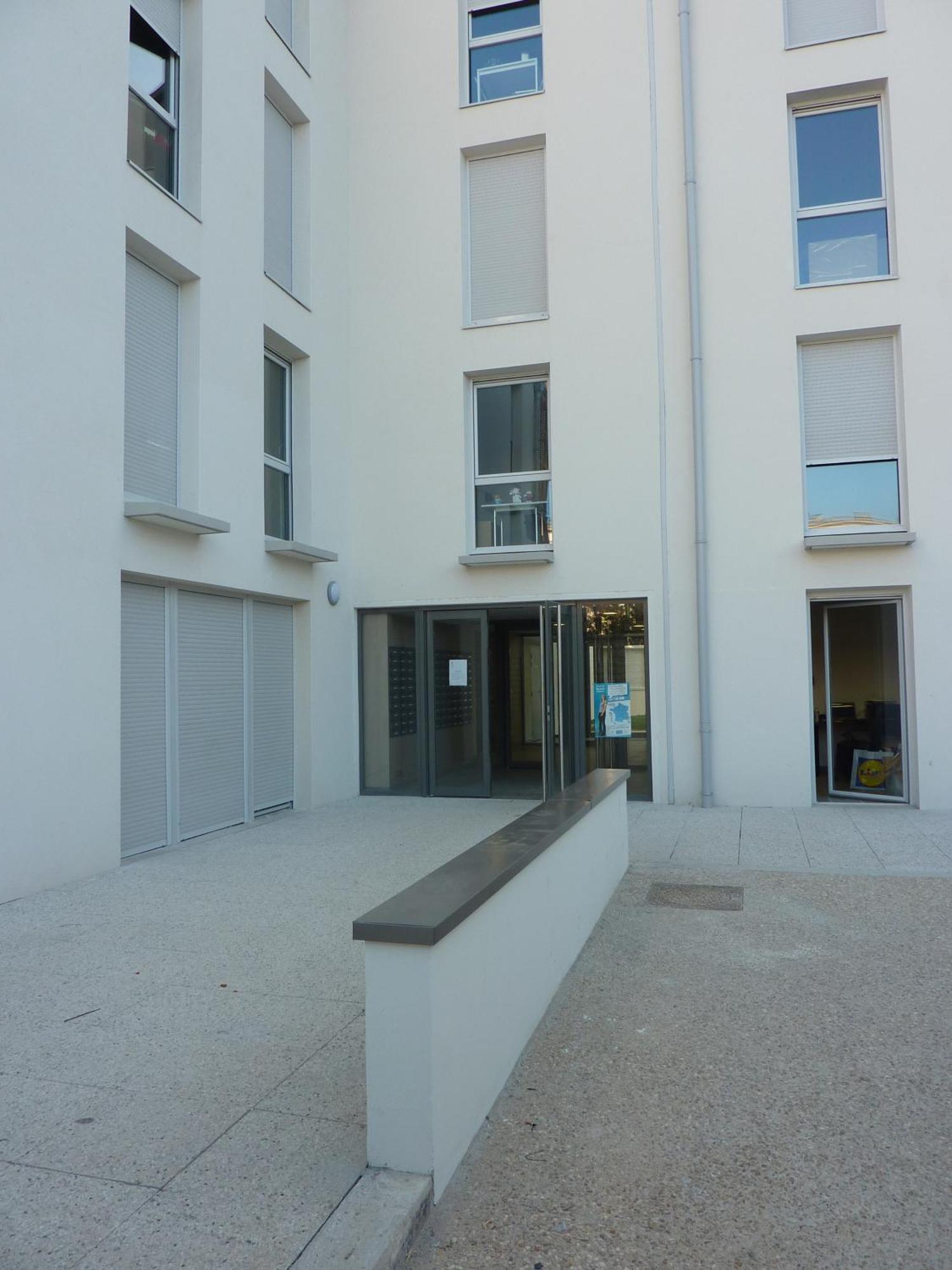 Residence Hoteliere Laudine ランス エクステリア 写真