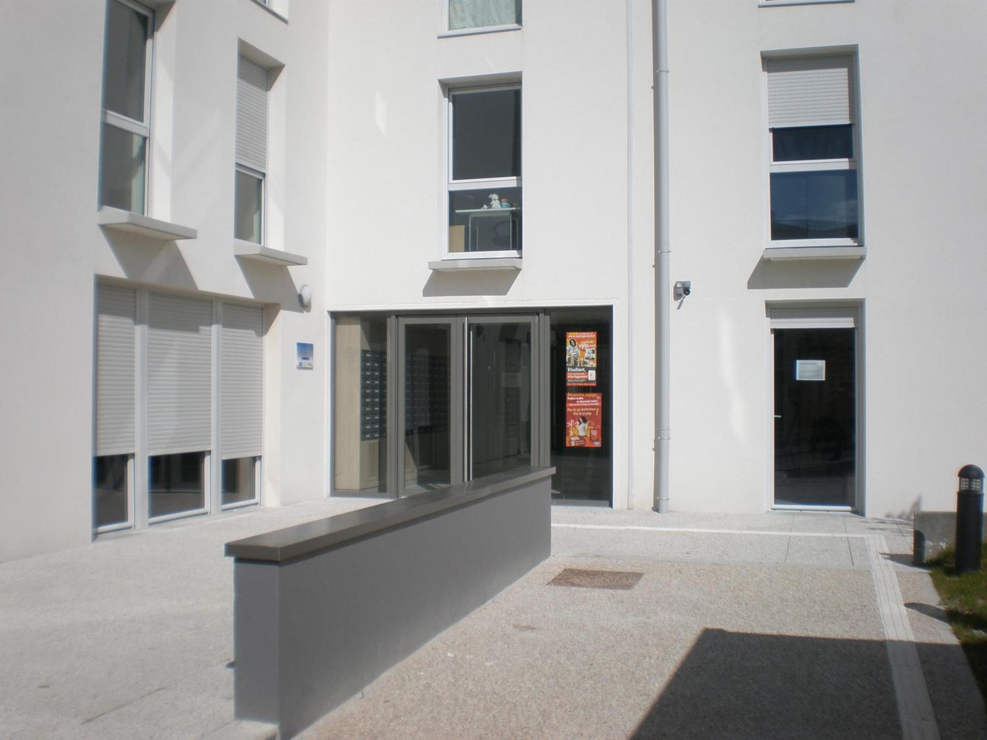 Residence Hoteliere Laudine ランス エクステリア 写真