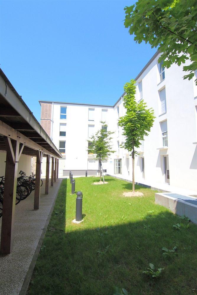 Residence Hoteliere Laudine ランス エクステリア 写真